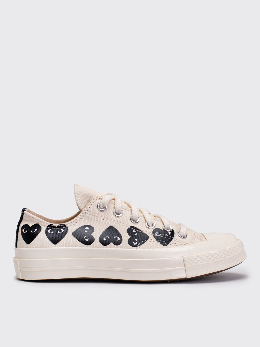 Play Multi Heart Low Converse Chuck All Star '70