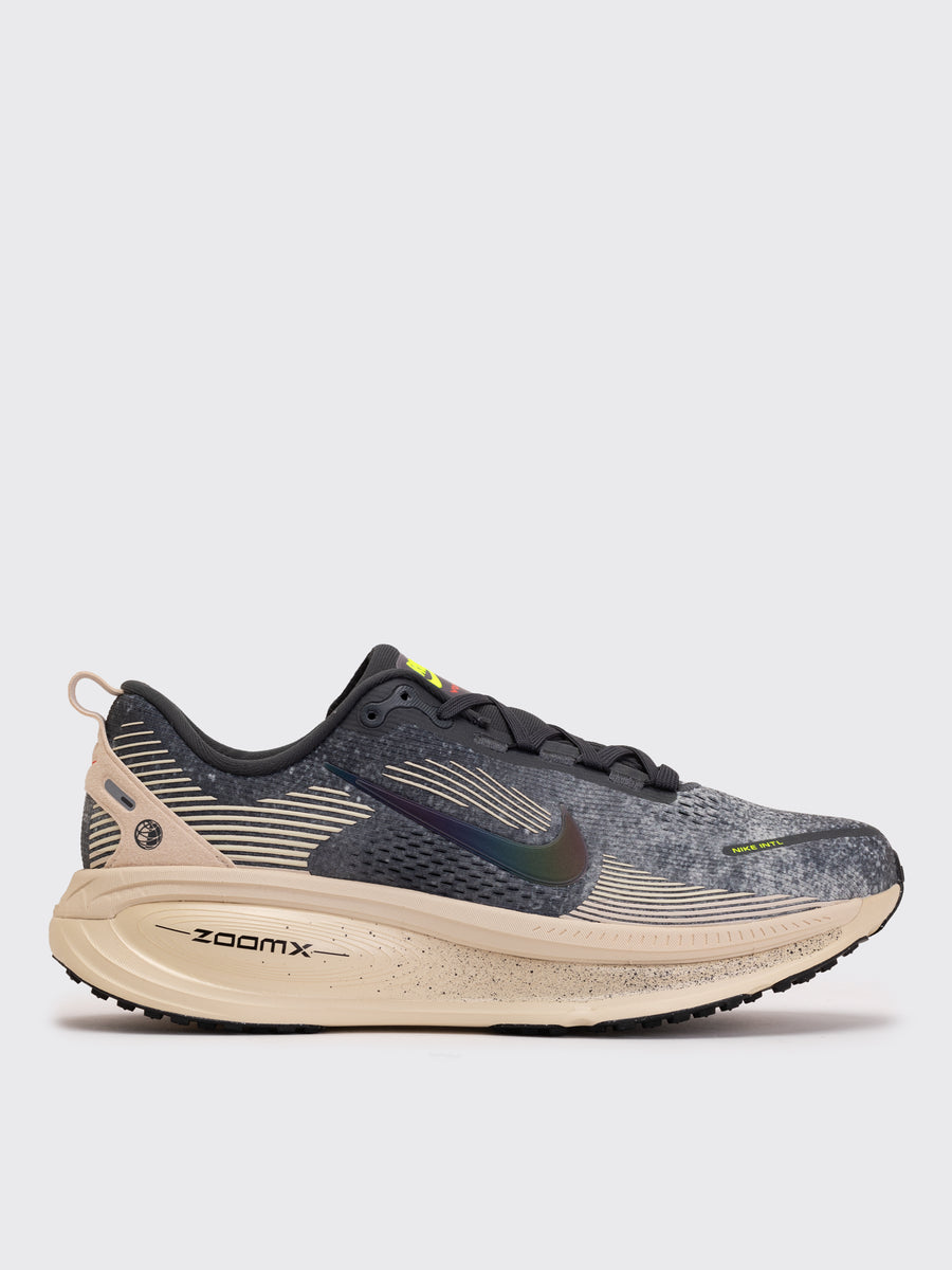 Nike Vomero 18