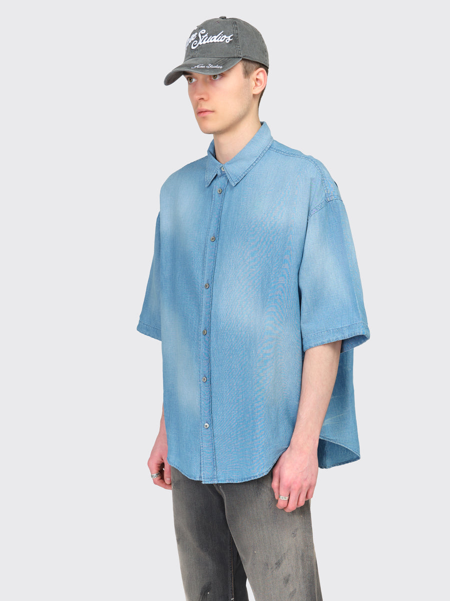 Button-up shirt logo stamp