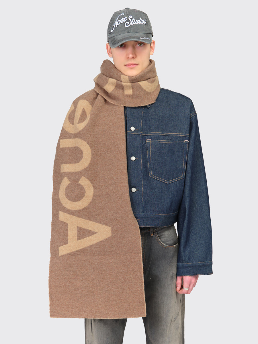 Logo Jacquard Scarf