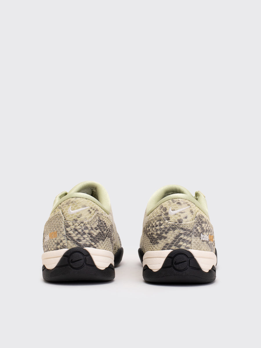 W Nike Total 90 SE