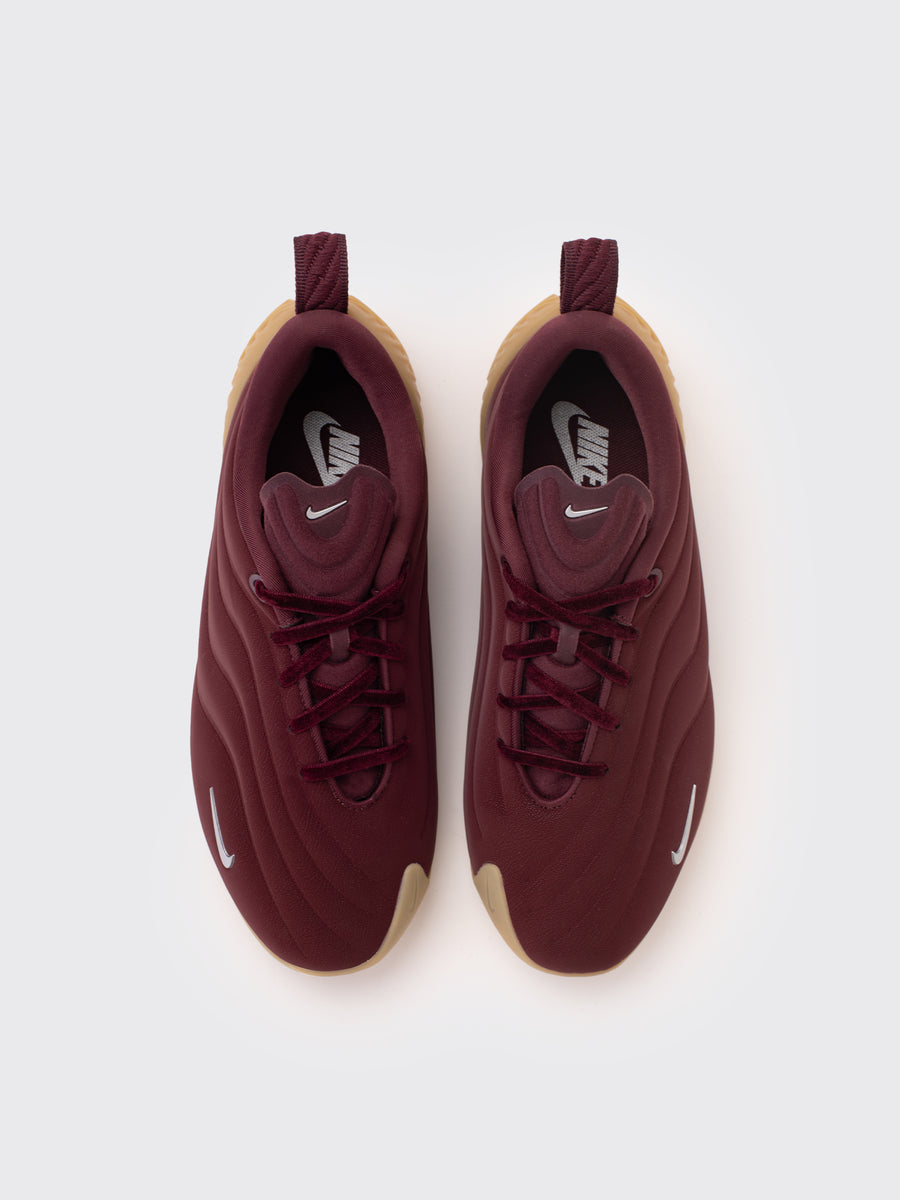 Nike Astra Ultra