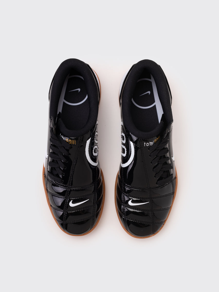 Nike Total 90