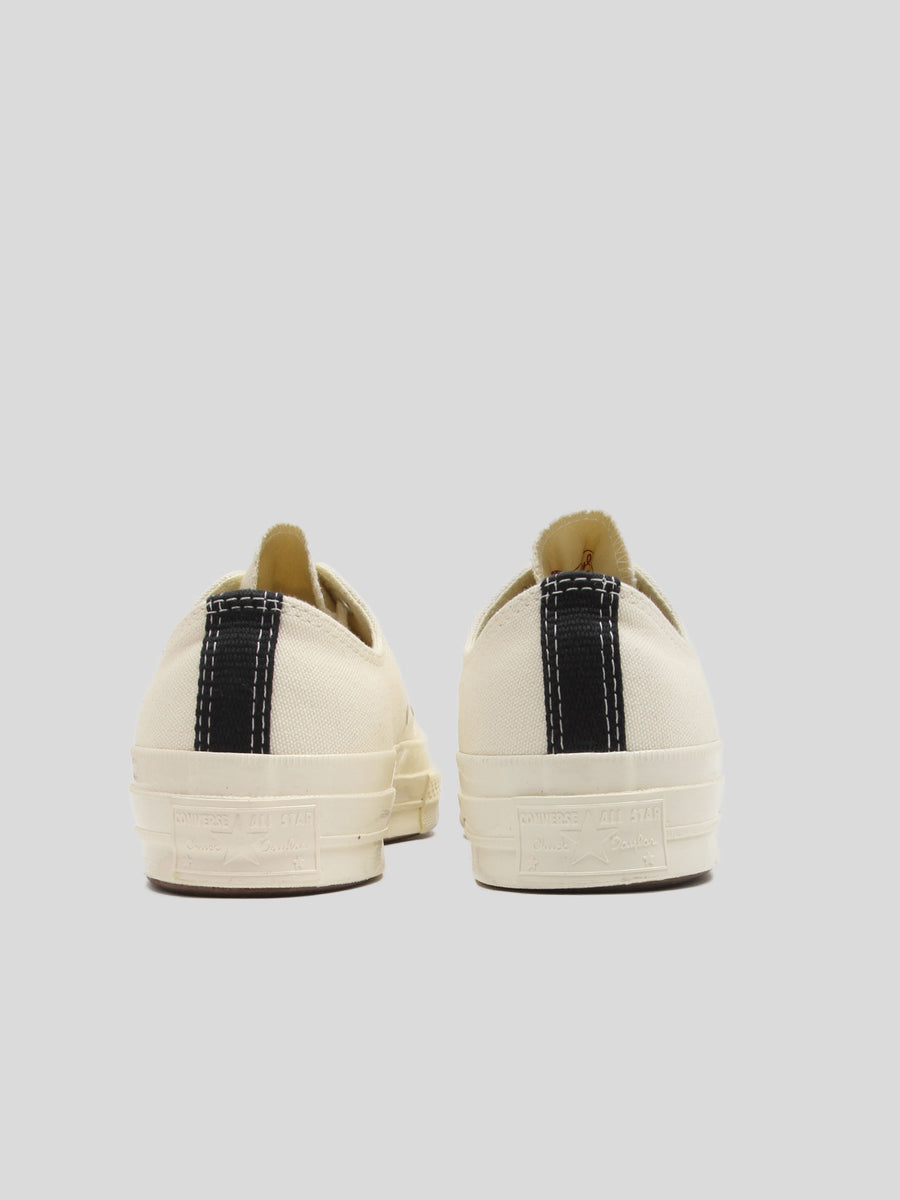 Jouer Converse Chuck Taylor