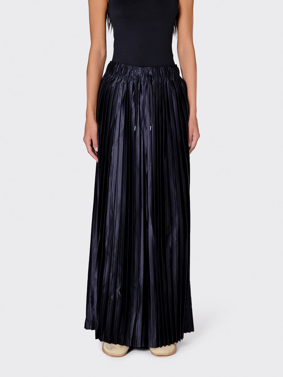 W Pleated Tracksuit Pants