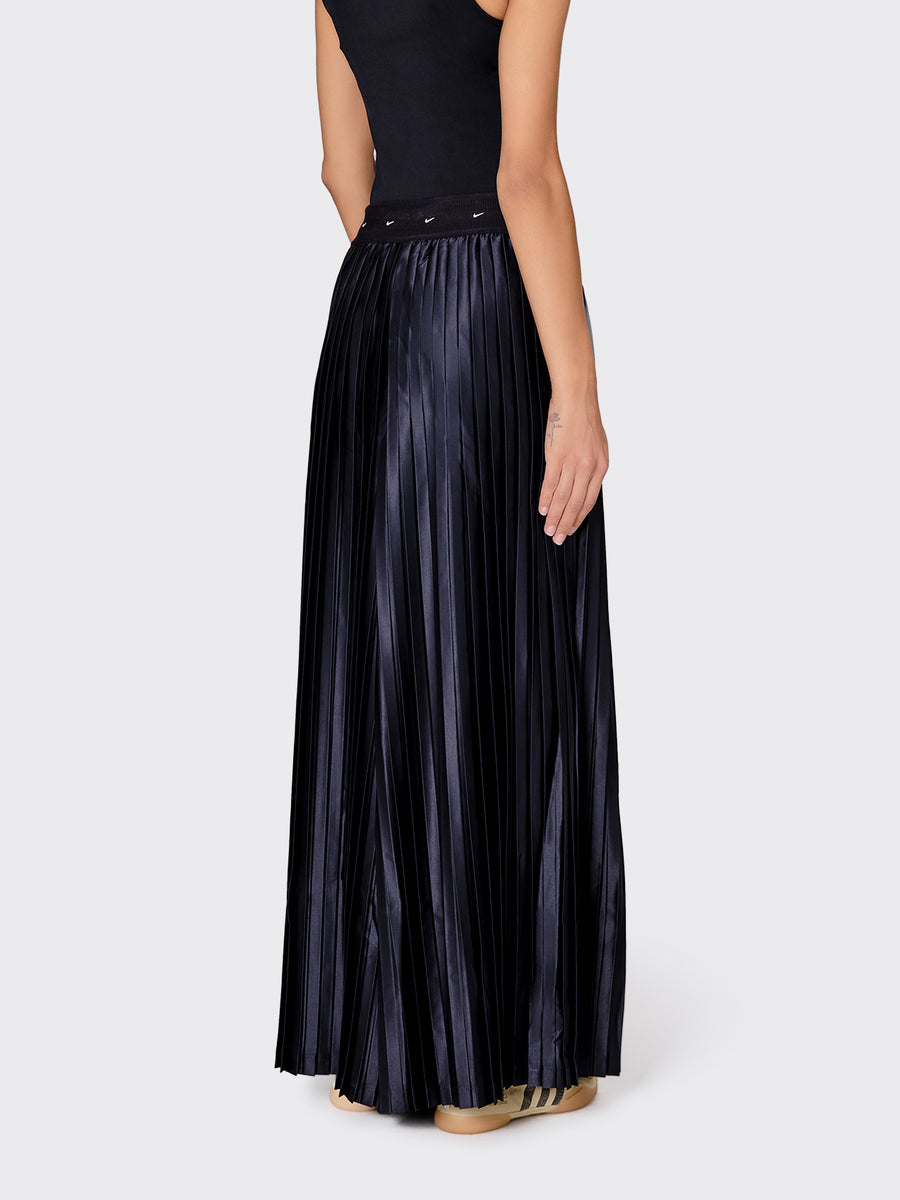 W Pleated Tracksuit Pants