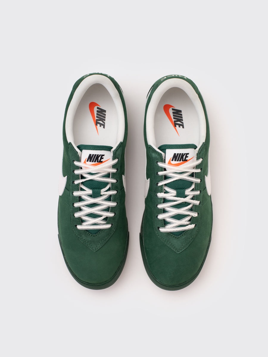Nike Astrograbber