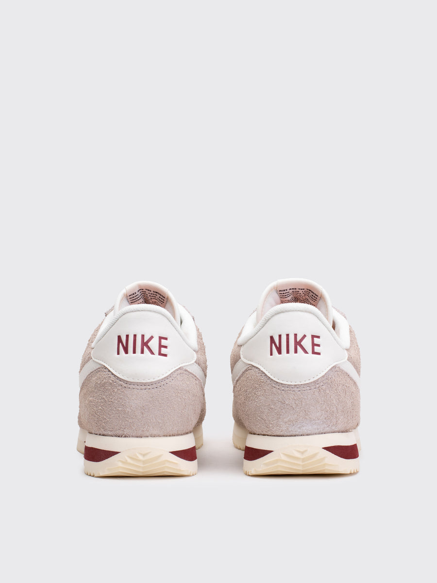Nike Cortez SE Suede