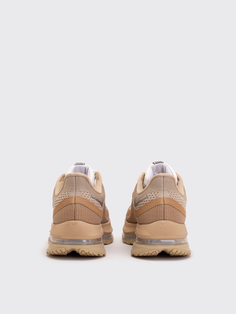 Nike Pegasus Premium SP