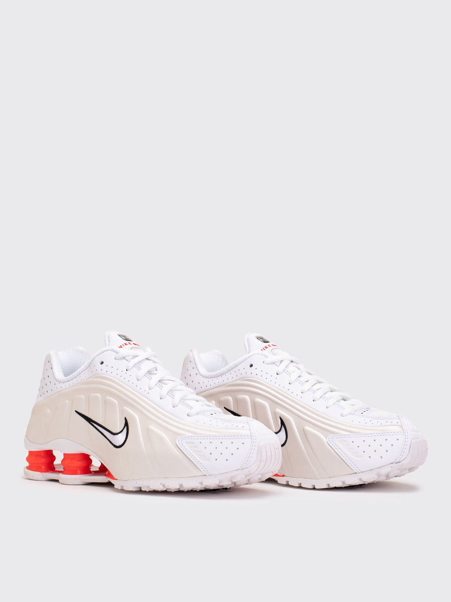 W Nike Shox R4