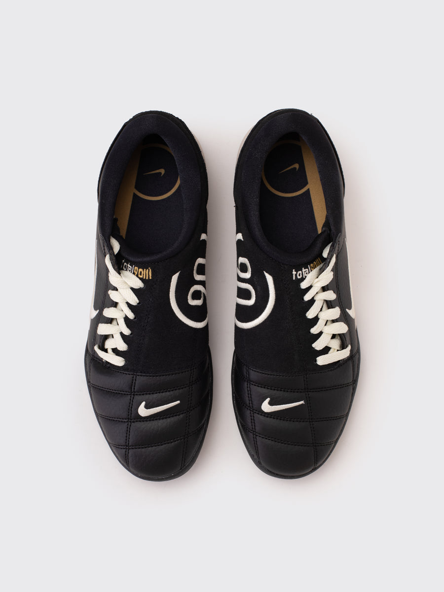 Nike Total 90