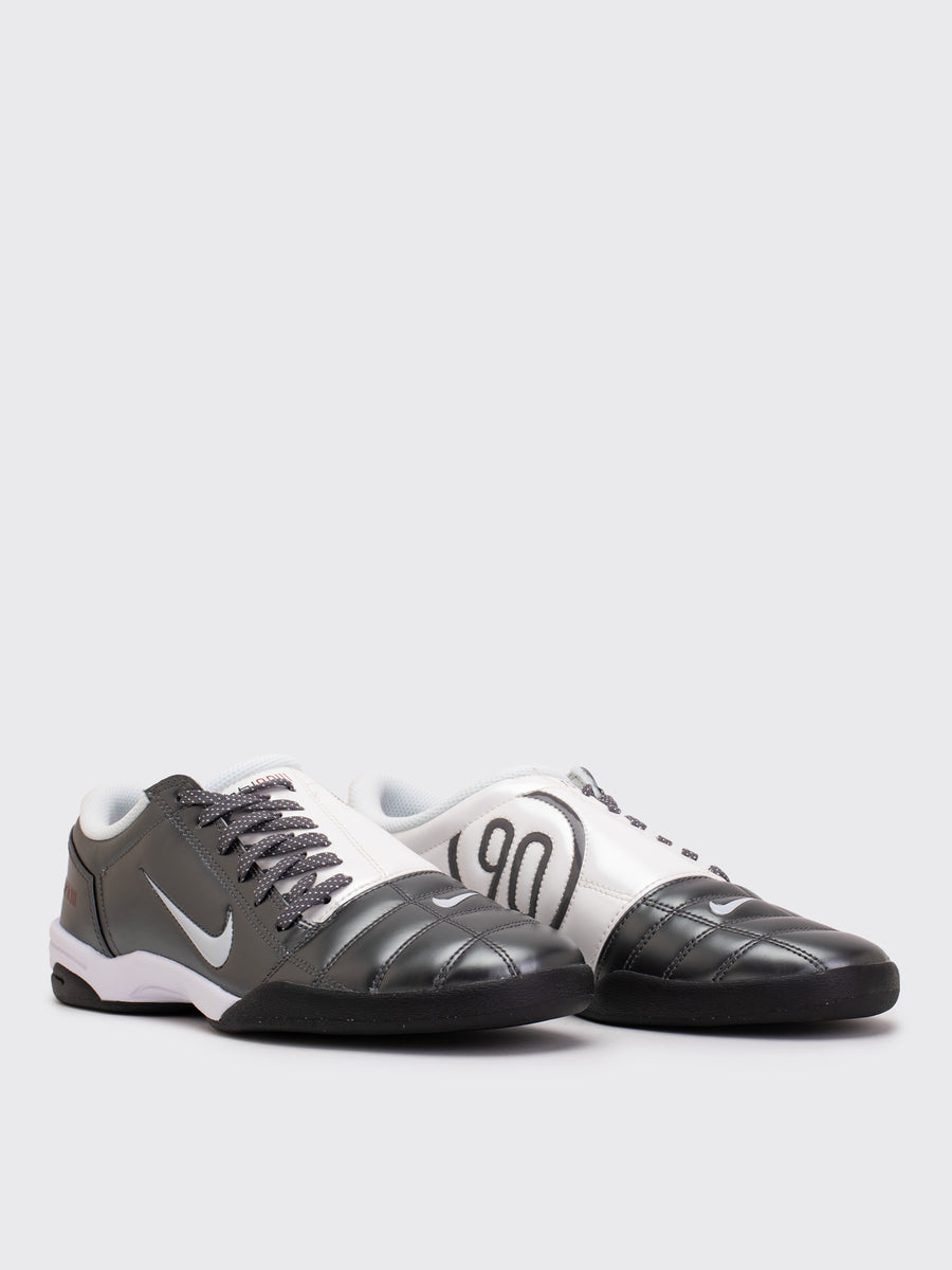 Nike Total 90