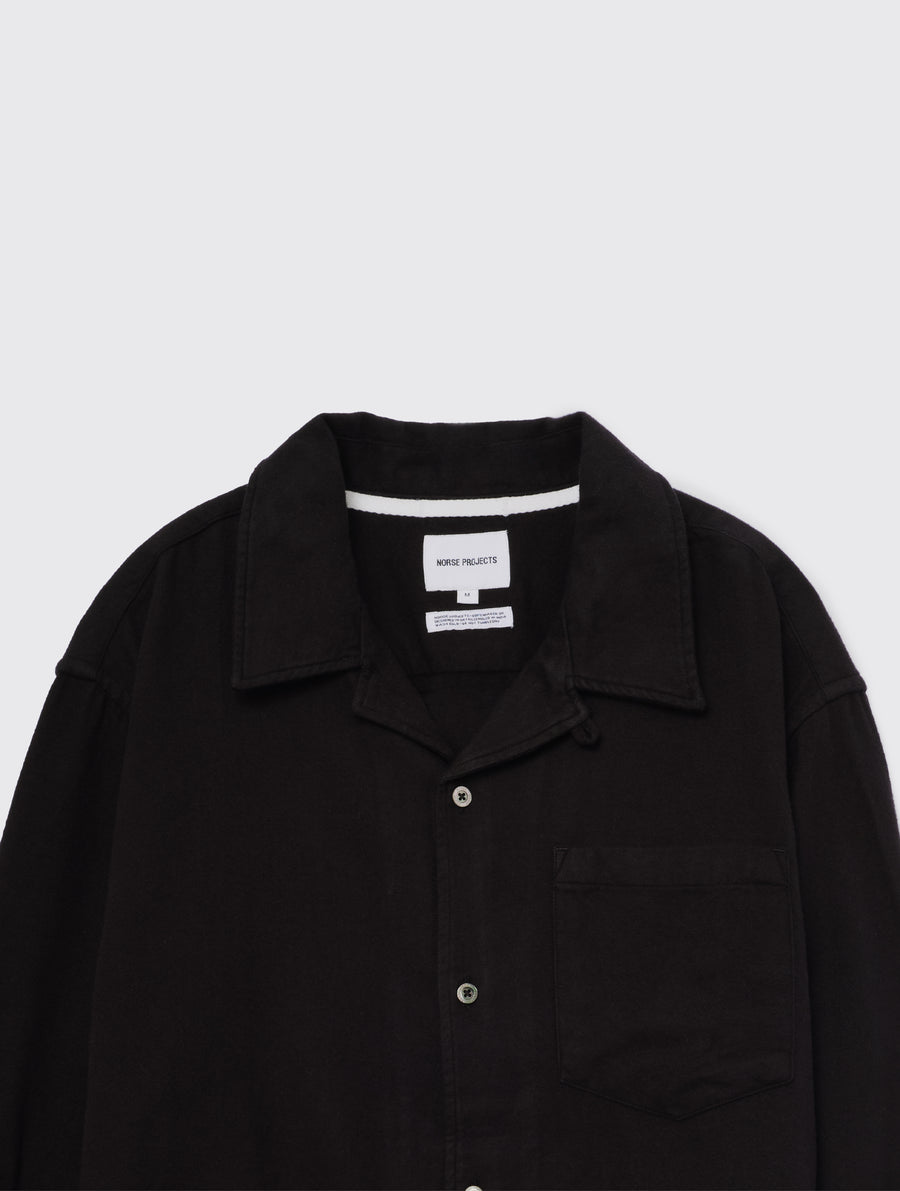 NorseProjects-CarstenOrganicFlannelShirtLS-Black-1