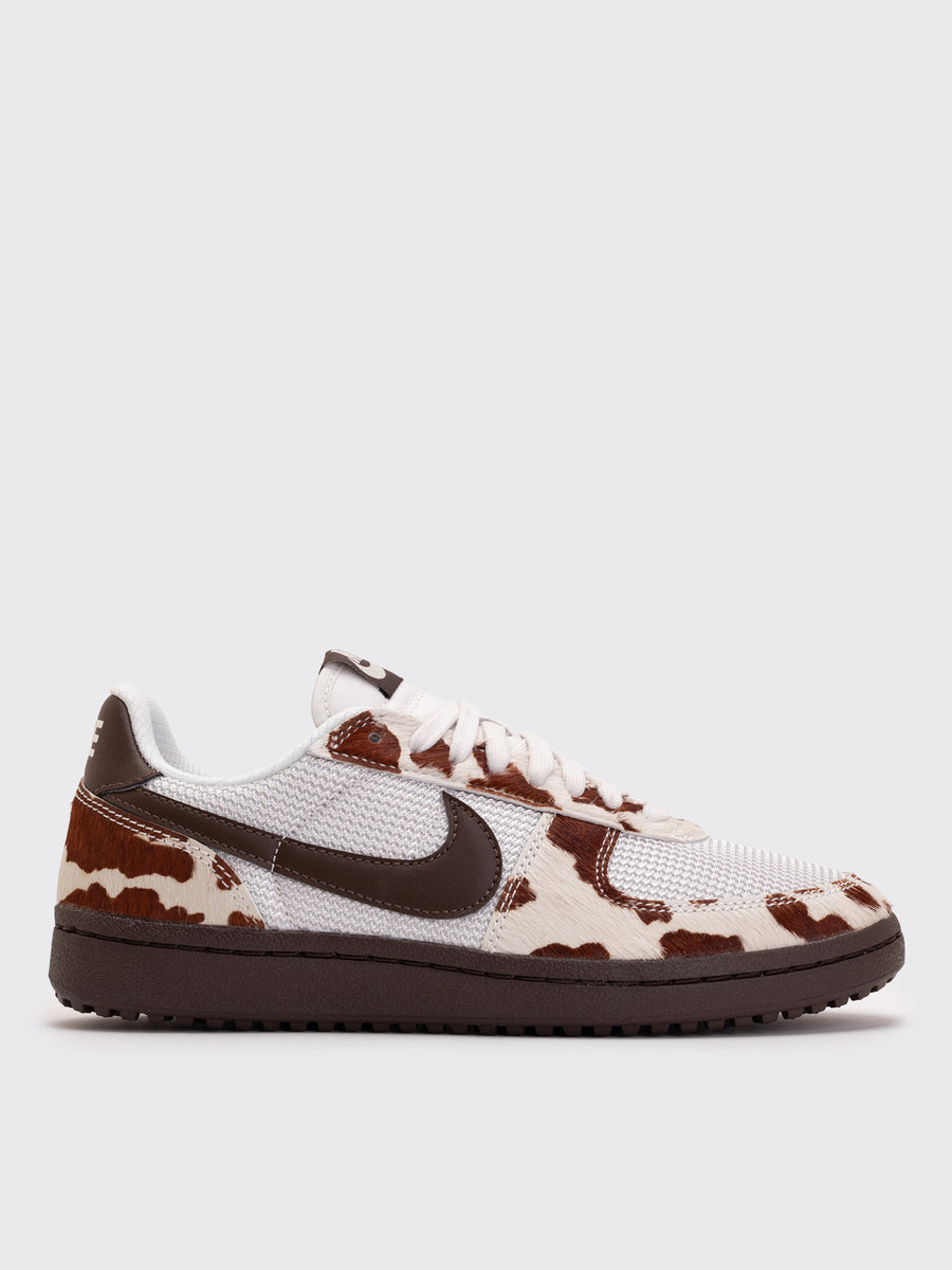 W Nike Field General