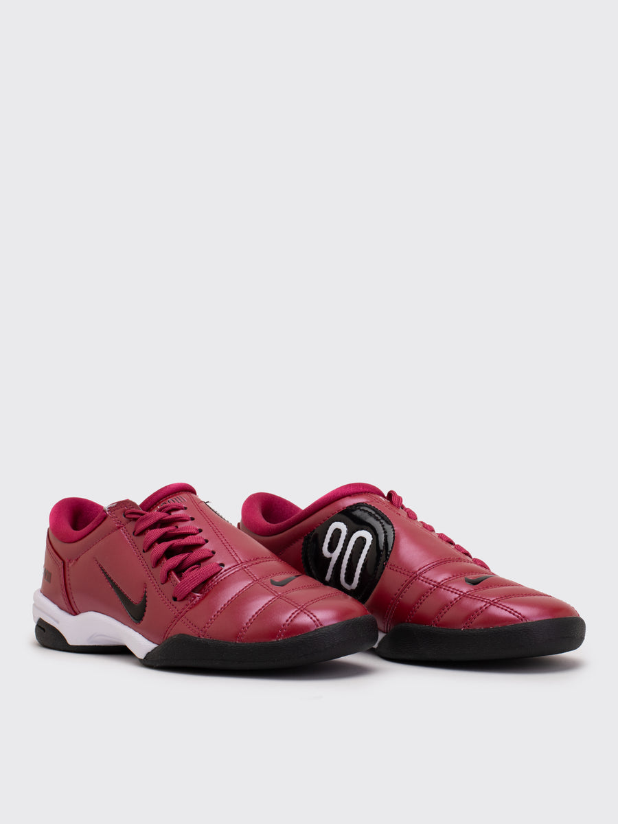 W Nike Total 90