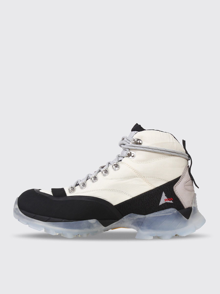 Andreas Strap Boots